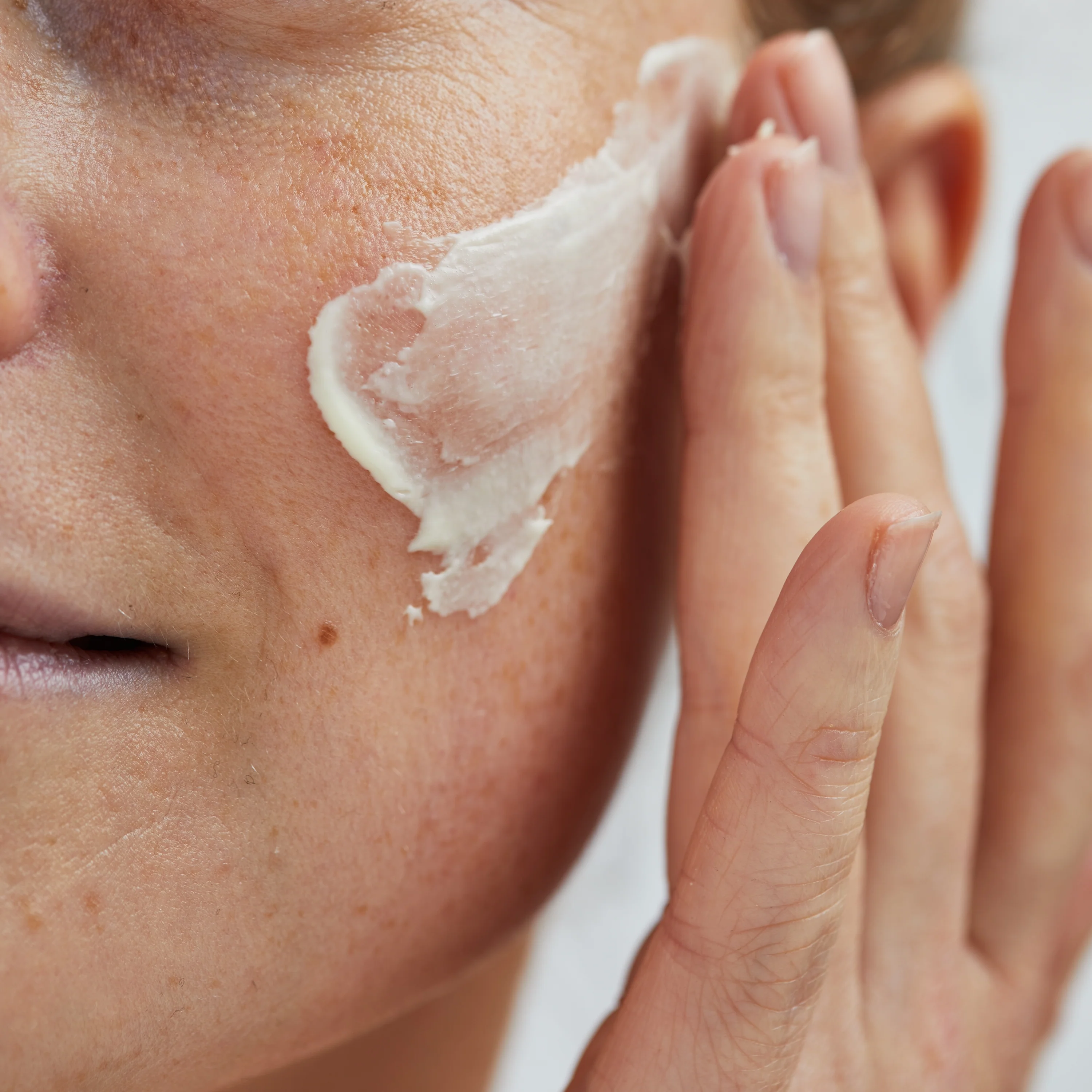 Love and Haight™ Moisturiser - Image 4